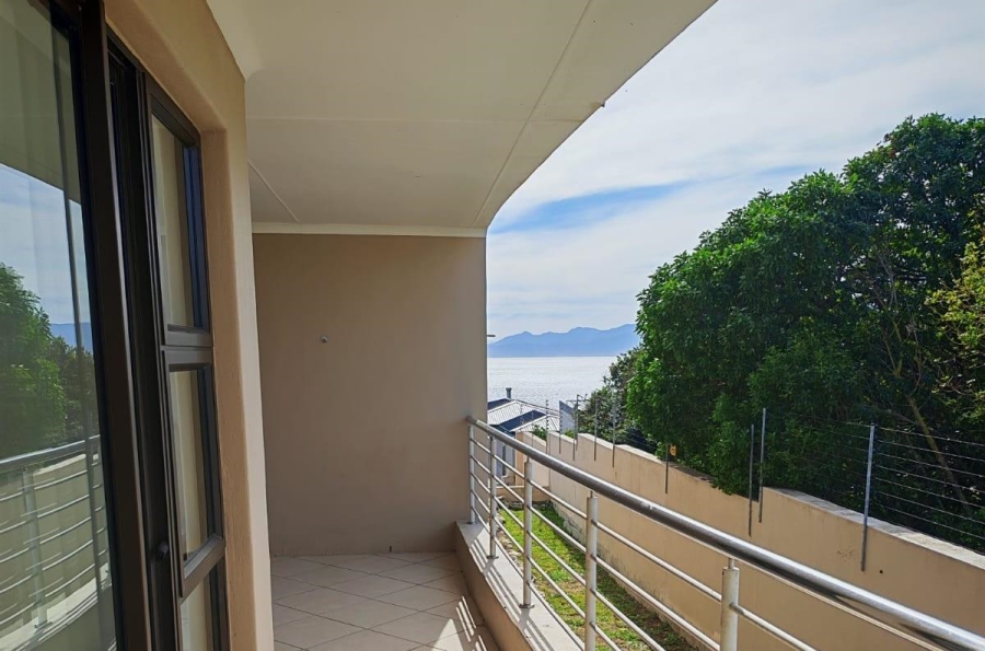 2 Bedroom Property for Sale in De Kelders Western Cape